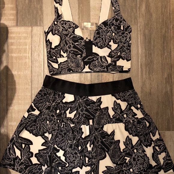 Express Other - Two piece crop top set